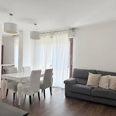A53 - Ancona, Trilocale Con Posto Auto E Aria Condizionata Apartmán